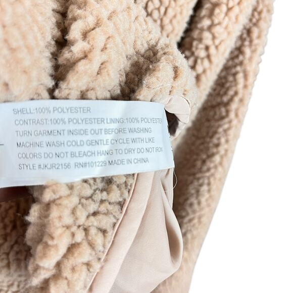 Ashley Vintage Charm Sherpa Fleece Jacket - Picture 6 of 10